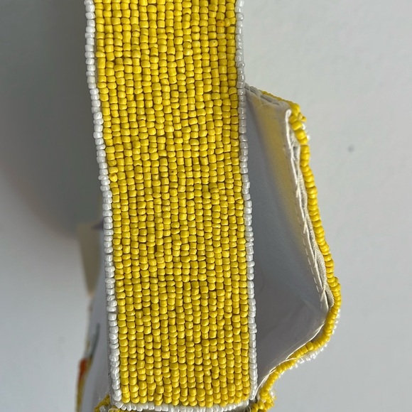 🌼 Sol & Mer Daisy/Sunflower Beaded Shoulder Bag 🌼 - Picture 7 of 10